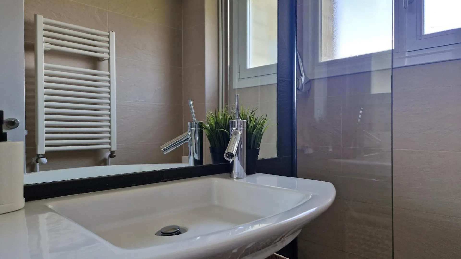 Astonishing Sea Views - Club & Pool & Parking By Aloha Bilbao Apartment Sopelana 0*,  Spain