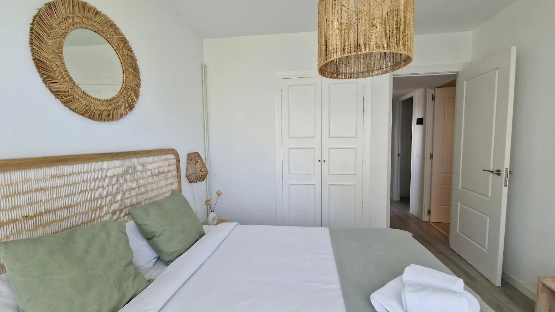 Astonishing Sea Views - Club & Pool & Parking By Aloha Bilbao Apartment Sopelana 0*,  Spain